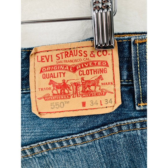 Levis 550 Jeans Mens 34x34 Relaxed Fit 100% Cotton Denim Distressed - Picture 10 of 16